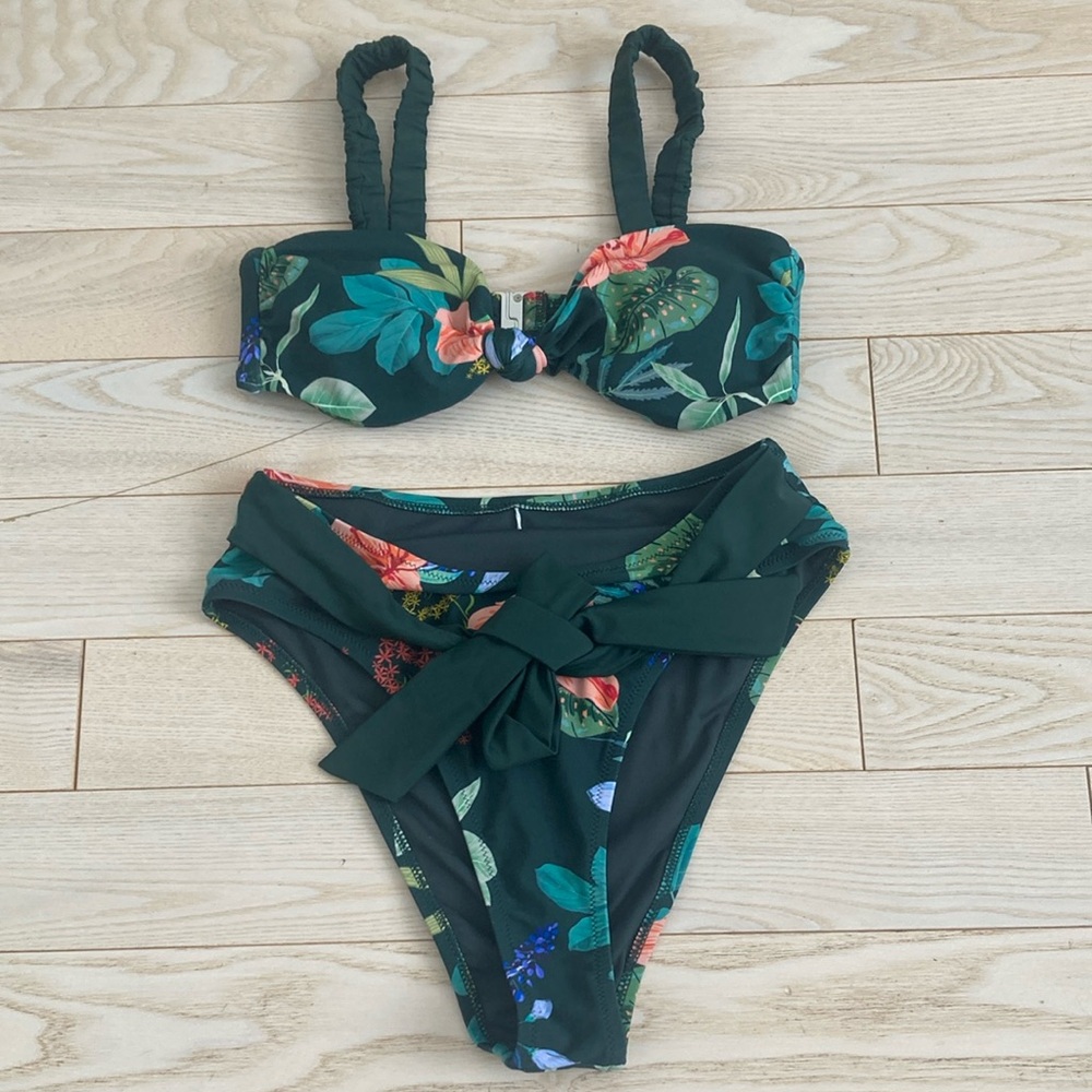 Cupshe Tropical Floral Bikini with Bow